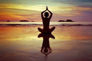 yoga-coucher-soleil