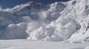 french-alps-avalanche